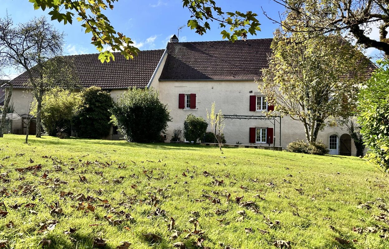 maison 7 pièces 220 m2 à vendre à Mirebeau-sur-Bèze (21310)