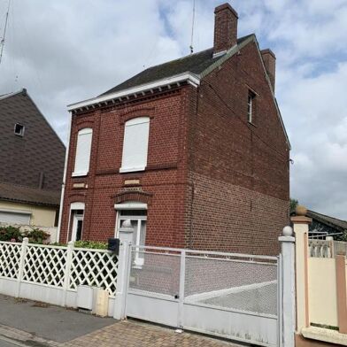 Maison 5 pièces 127200 €