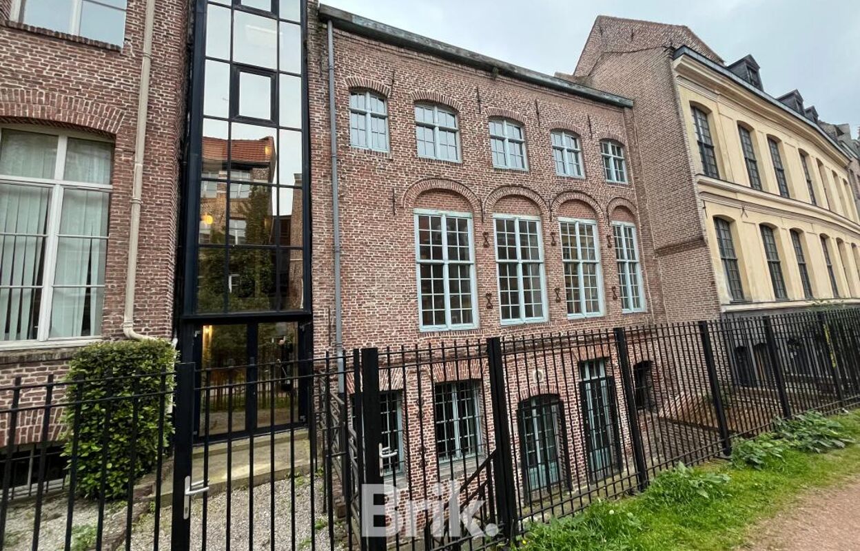 immeuble  pièces 110 m2 à vendre à Lille (59000)