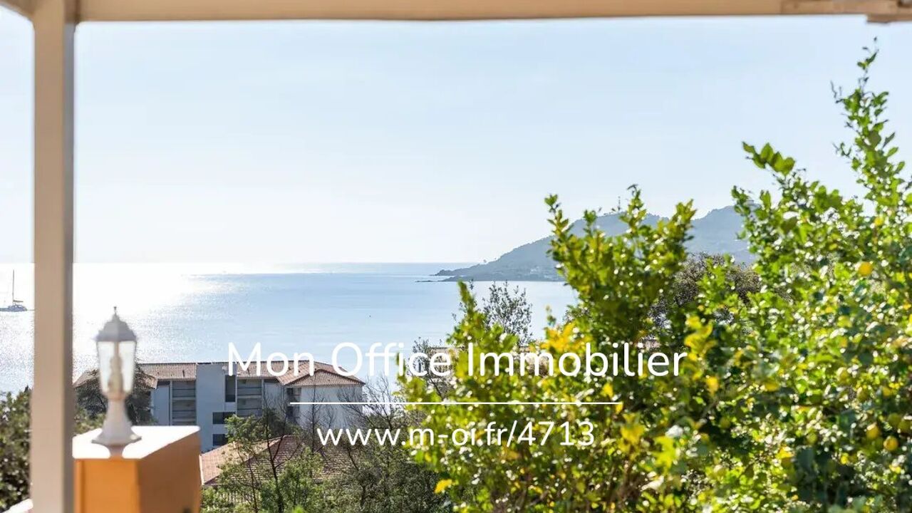 maison 8 pièces 268 m2 à vendre à Saint-Raphaël (83530)