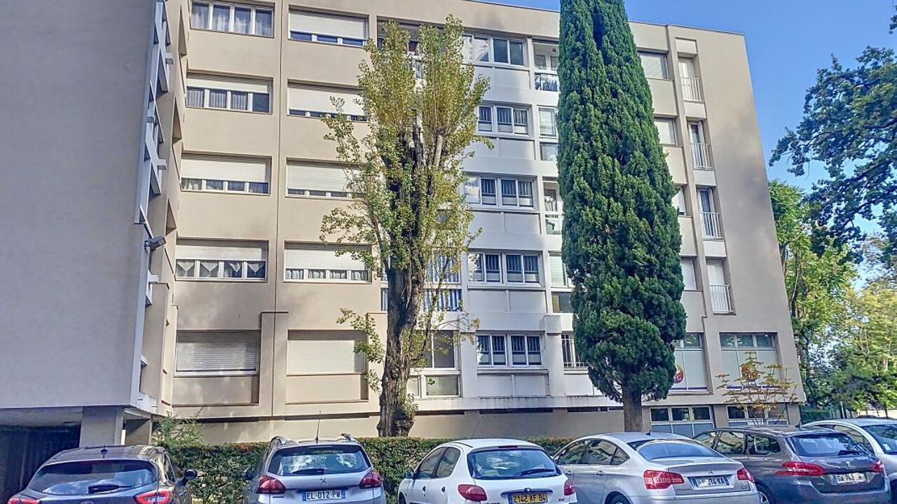 appartement 3 pièces  m2 à vendre à Avignon (84000)