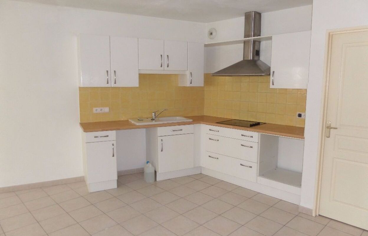 appartement 3 pièces 72 m2 à louer à Pertuis (84120)