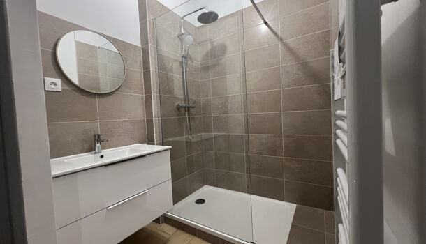 Appartement 1 pièces  à louer Nîmes 30900