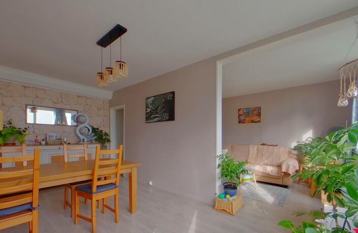 Appartement F4 SAINT GRATIEN — photo 4