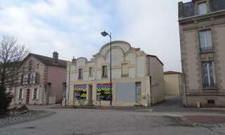 Commerce  68 m² à louer à Saint-Junien (87200)