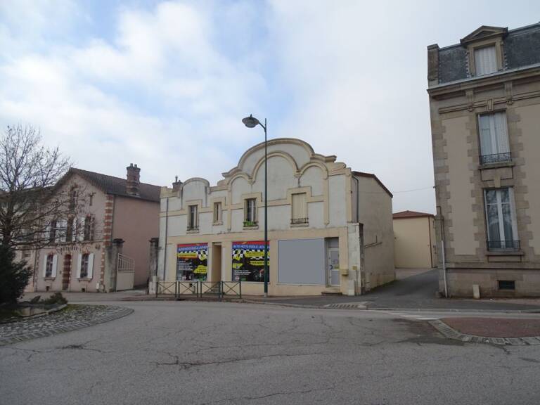 Local commercial Saint Junien — photo 1