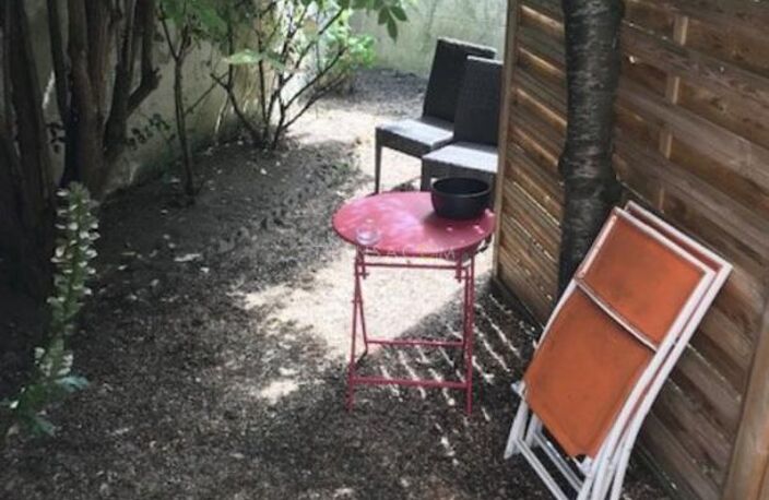 Appartement en rez-de-jardin — photo 3
