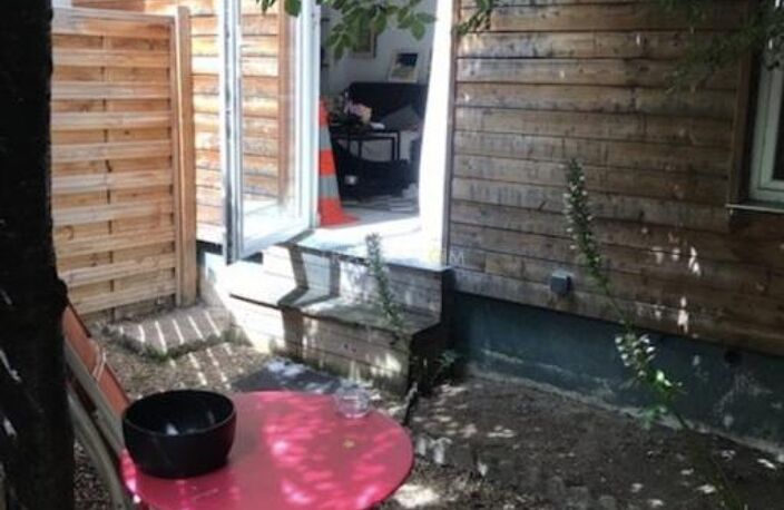 Appartement en rez-de-jardin — photo 4