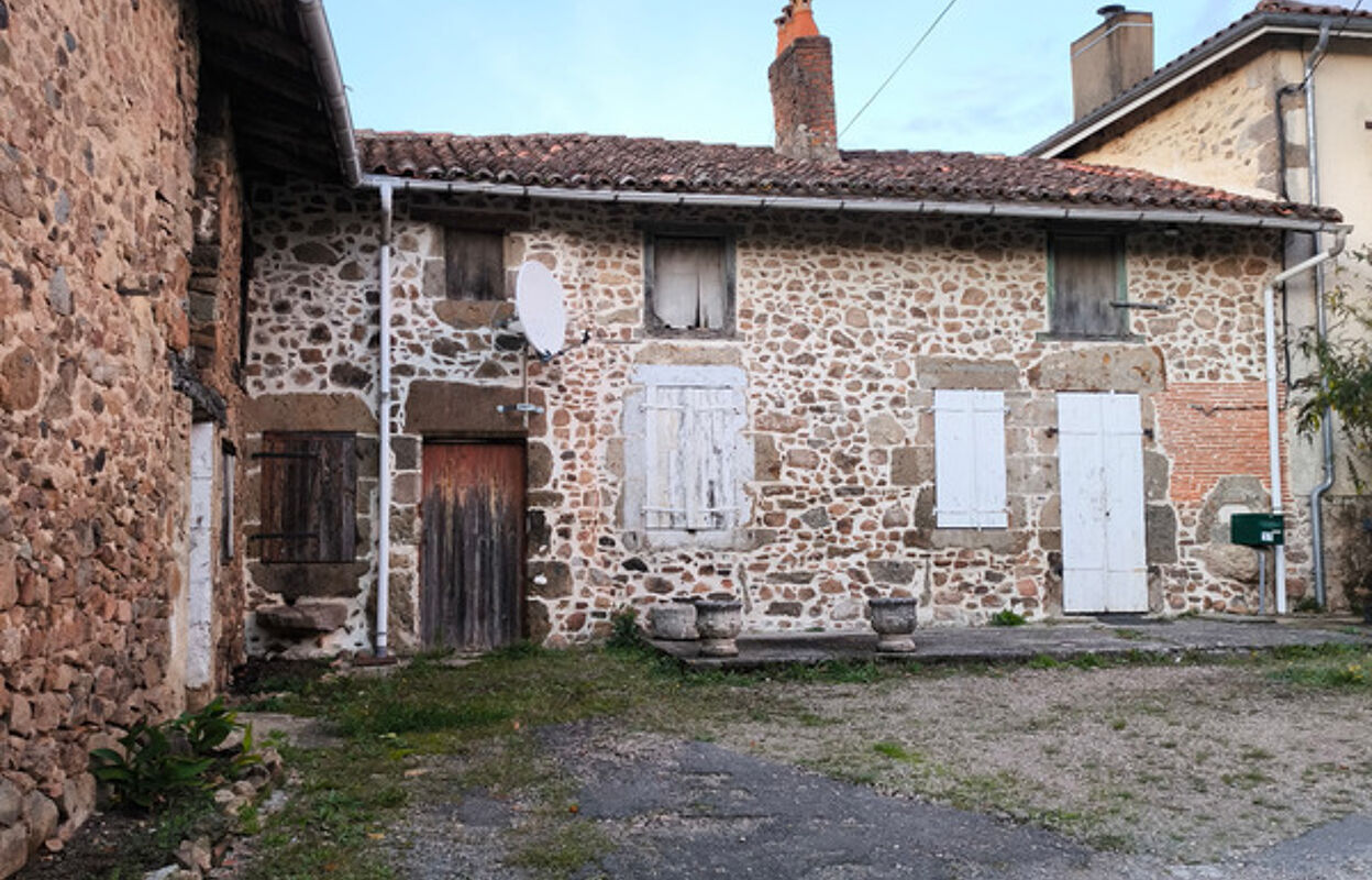 maison 2 pièces 45 m2 à vendre à Chabanais (16150)