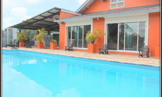 Immeuble  1110 m² à vendre à Kourou (97310)