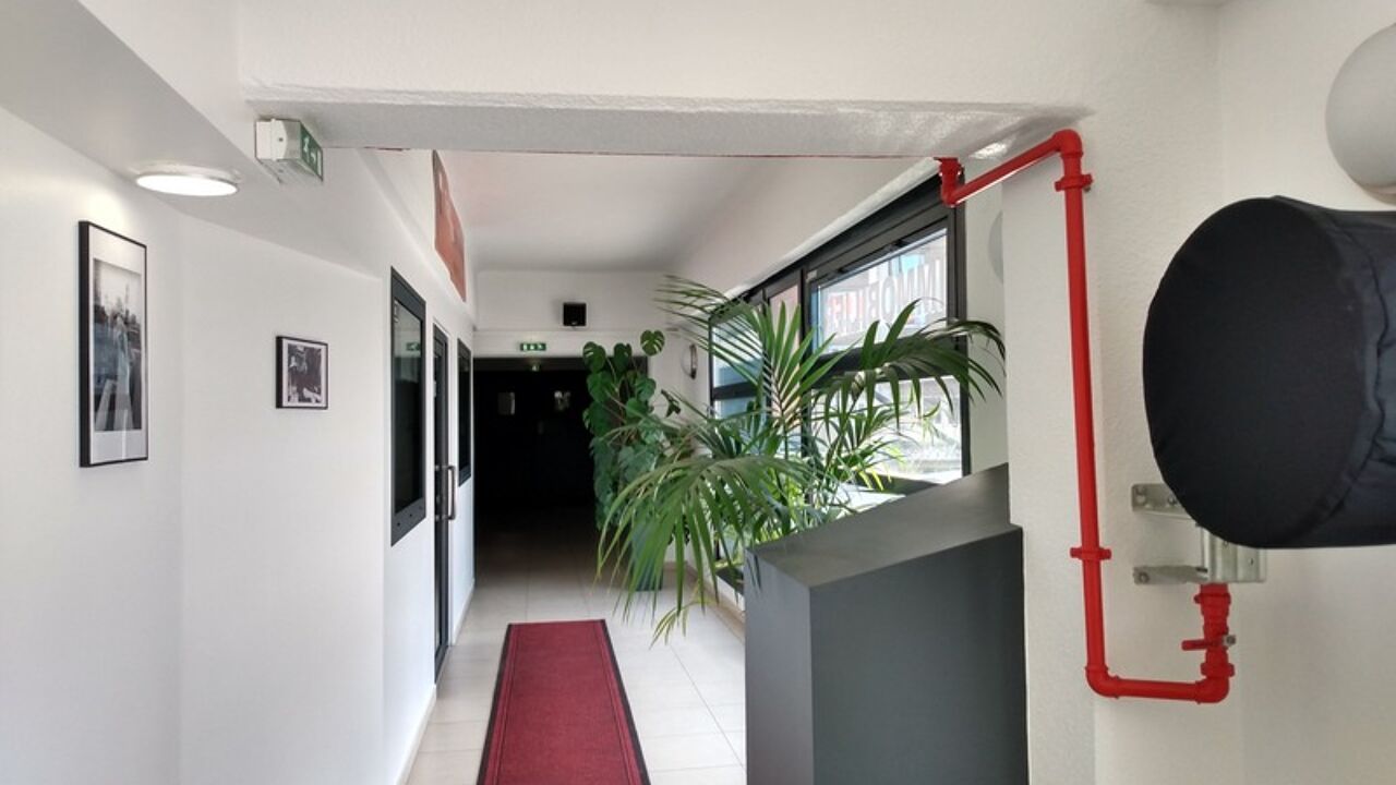 commerce 2 pièces 115 m2 à vendre à Bourgoin-Jallieu (38300)