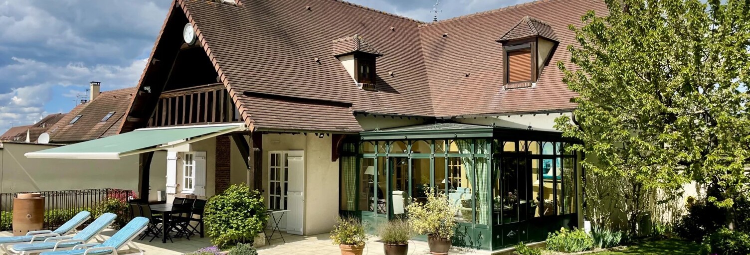 Maison 7 Pièces 213 m² à vendre à Houdan (78550)