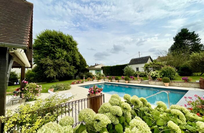 A VENDRE ARTHURIMMO HOUDAN- Propriété avec piscine dans Centre Houdan — photo 4