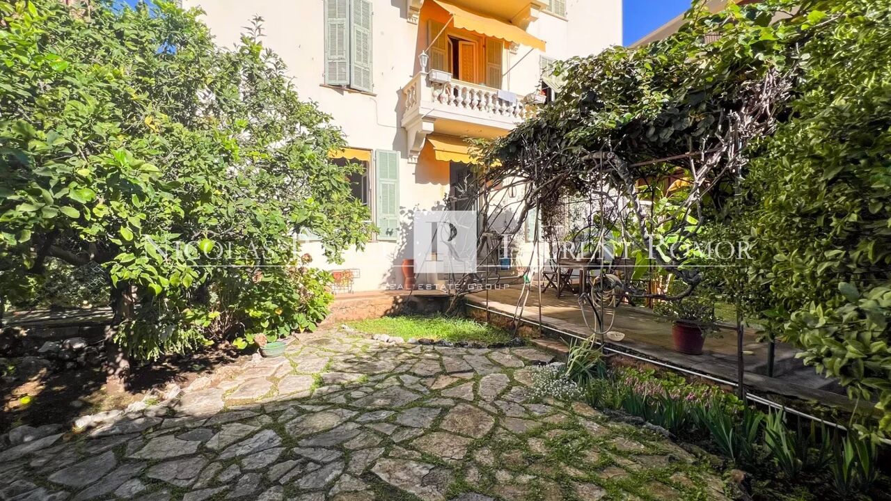 appartement 2 pièces 63 m2 à vendre à Villefranche-sur-Mer (06230)