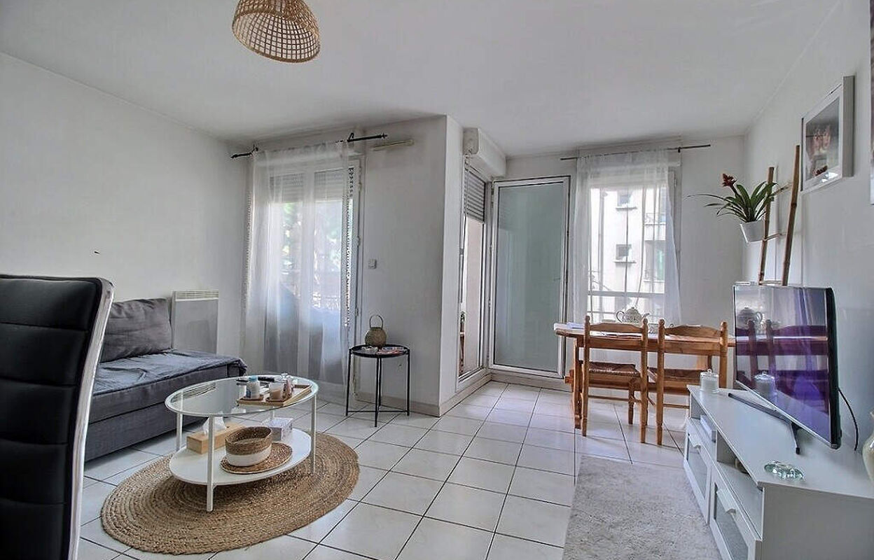 appartement 2 pièces 46 m2 à vendre à Marseille 4 (13004)