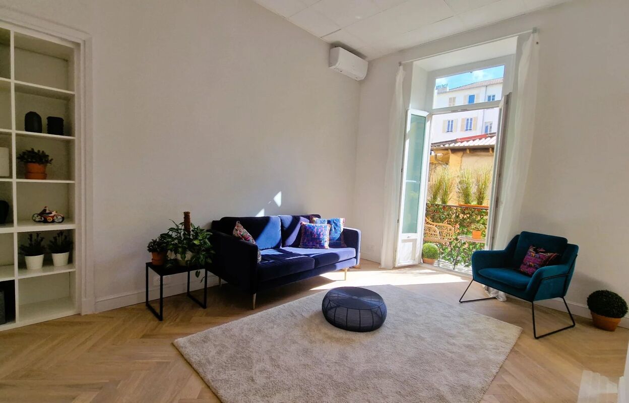 appartement 3 pièces 63 m2 à vendre à Nice (06000)