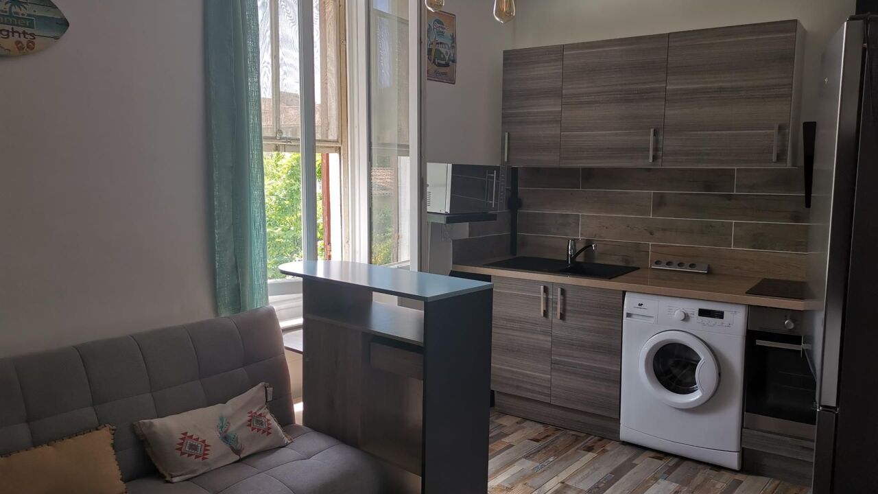 appartement 2 pièces 28 m2 à louer à Le Pradet (83220)