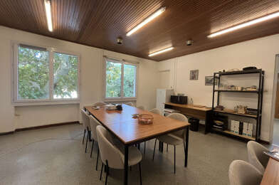 Bureau 3 pièces 2200 €