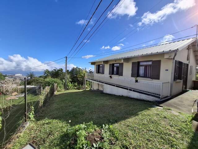 A VENDRE DIRECT IMMOBILIER MAISON PLAIN PIED F4 LE TAMPON — photo du bien