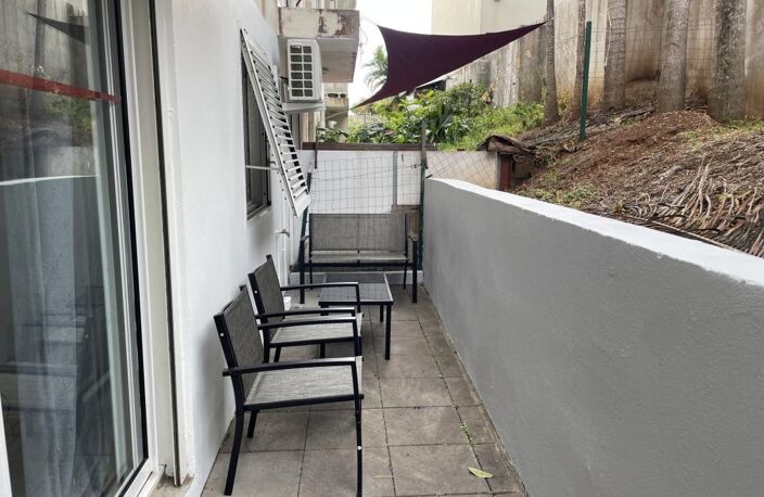 F2 meublé de 42 m2 avec espace extérieur — photo 2