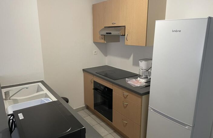 F2 meublé de 42 m2 avec espace extérieur — photo 4