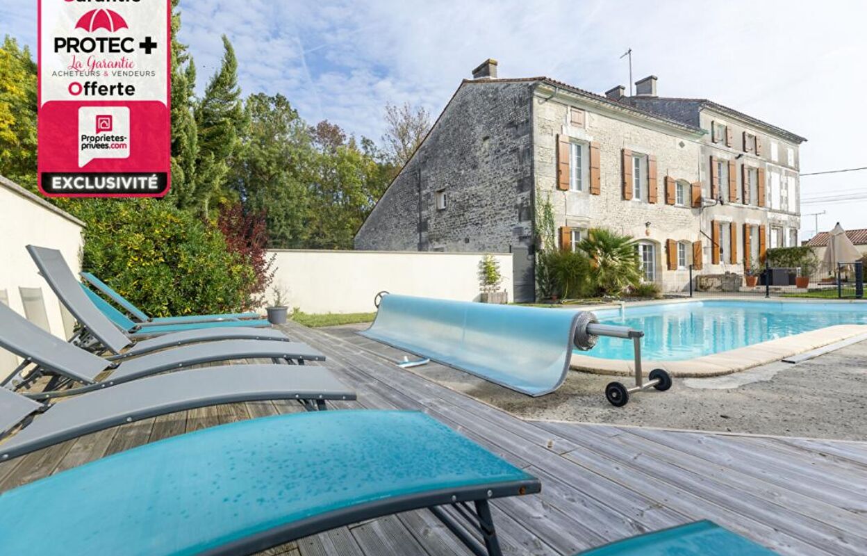 maison 8 pièces 231 m2 à vendre à Gensac-la-Pallue (16130)