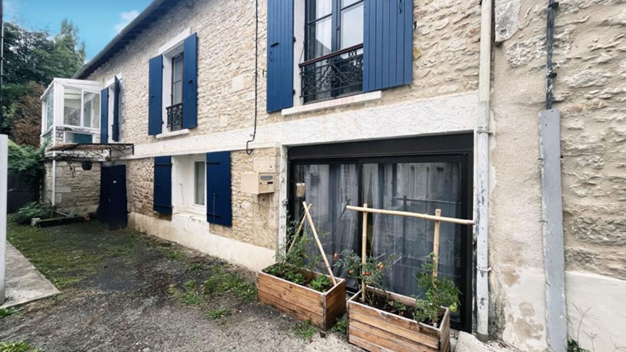 maison 5 pièces 135 m2 à vendre à Cubjac-Auvézère-Val d'Ans (24640)