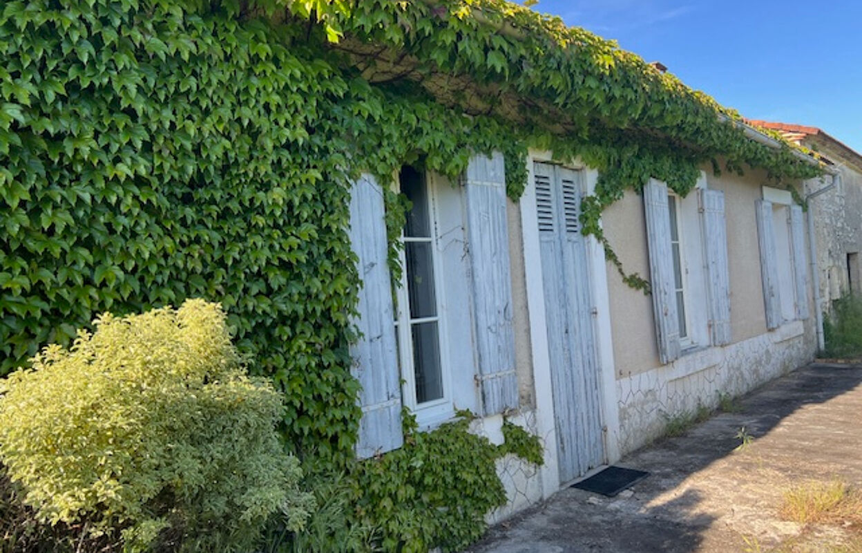 maison 5 pièces 157 m2 à vendre à Boscamnant (17360)