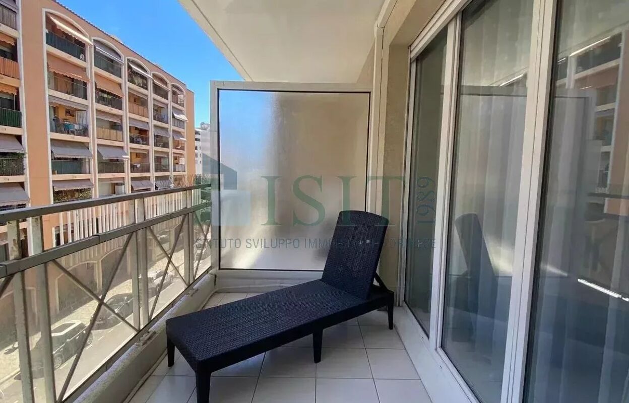 appartement 2 pièces 46 m2 à louer à Nice (06000)