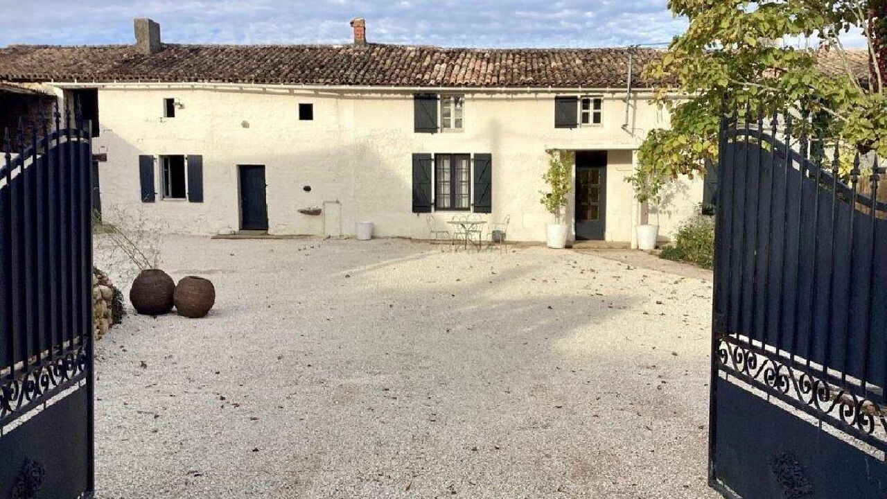 maison 3 pièces 83 m2 à vendre à Sauzé-Vaussais (79190)