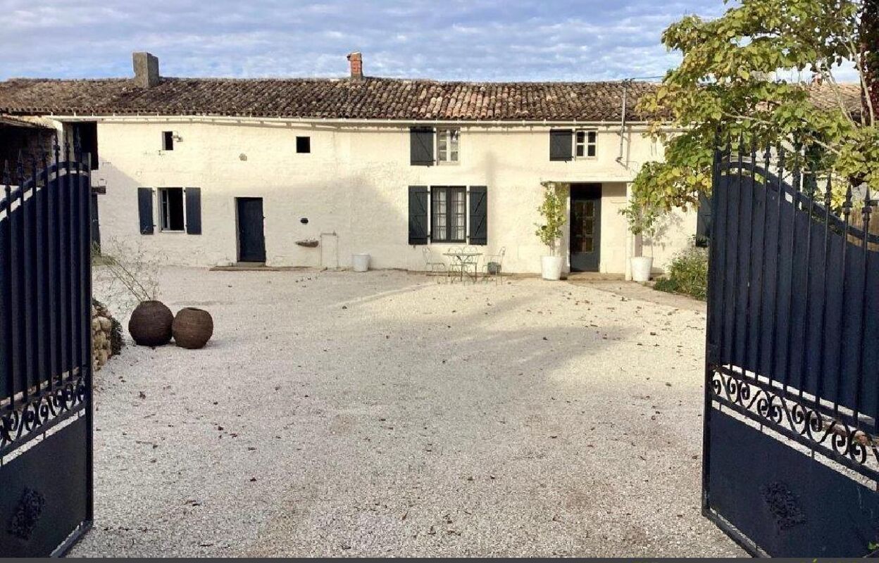 maison 3 pièces 83 m2 à vendre à Sauzé-Vaussais (79190)