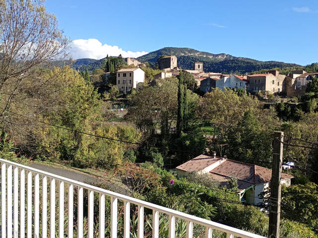 Agréable villa,  au calme 160m2 sur jardin de 1255 m2 arbore — photo du bien