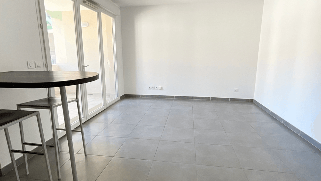 appartement 2 pièces 44 m2 à vendre à Ollioules (83190)