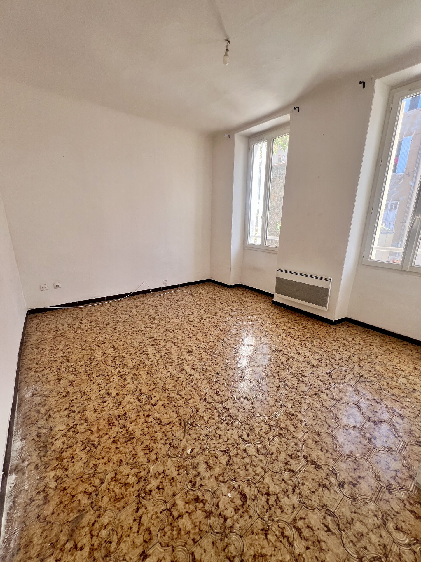 Marseille 3eme Appartement 2 pièces 34 m²