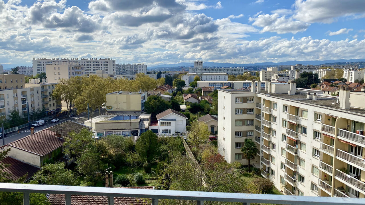 appartement 3 pièces 55 m2 à vendre à Lyon 8 (69008)