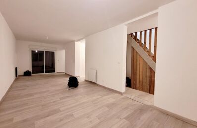 location maison 900 € CC /mois à proximité de Arques (62510)