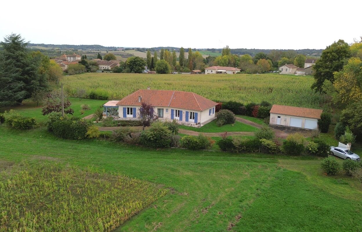 maison 4 pièces 205 m2 à vendre à Ribérac (24600)