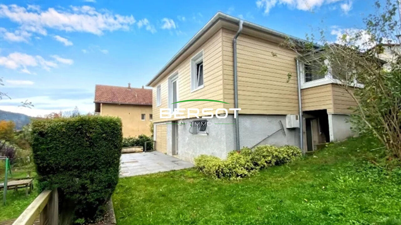 maison 5 pièces 112 m2 à vendre à Villers-le-Lac (25130)