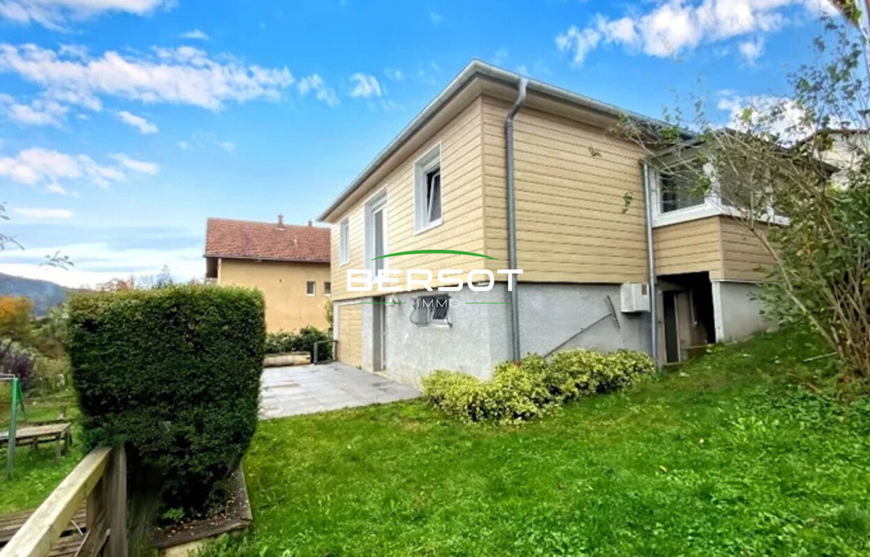 maison 5 pièces 112 m2 à vendre à Villers-le-Lac (25130)