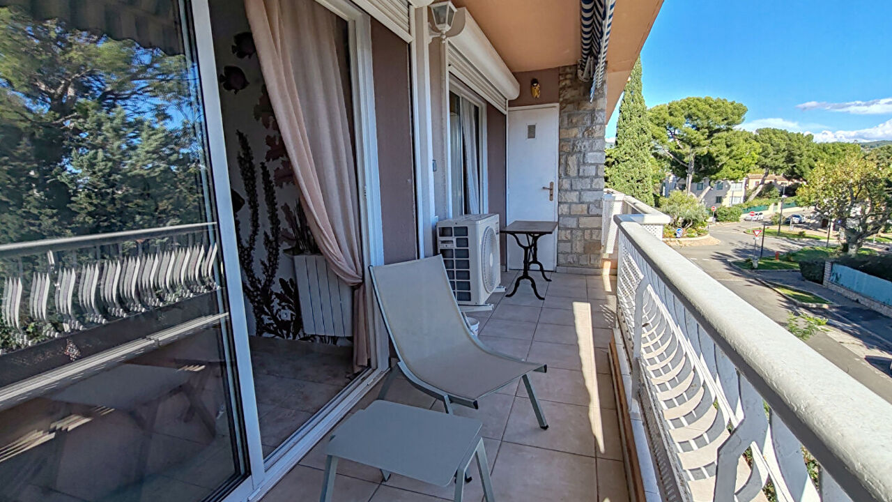 appartement 2 pièces 34 m2 à vendre à La Ciotat (13600)