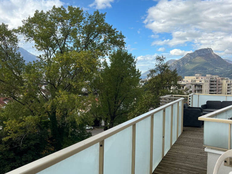Appartement T4 de 83 m2 avec grande terrasse — photo 1