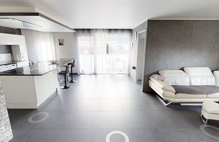 Appartement T4 de 83 m2 avec grande terrasse — photo 3