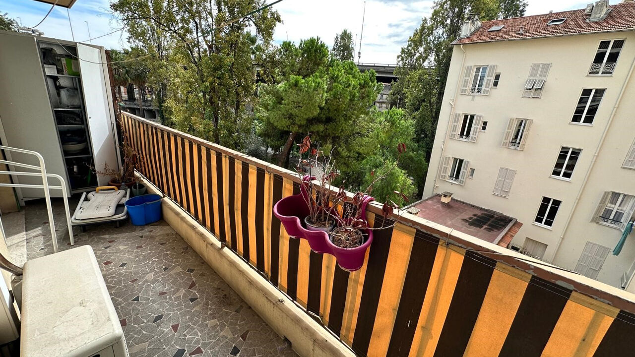 appartement 3 pièces 59 m2 à vendre à Nice (06000)