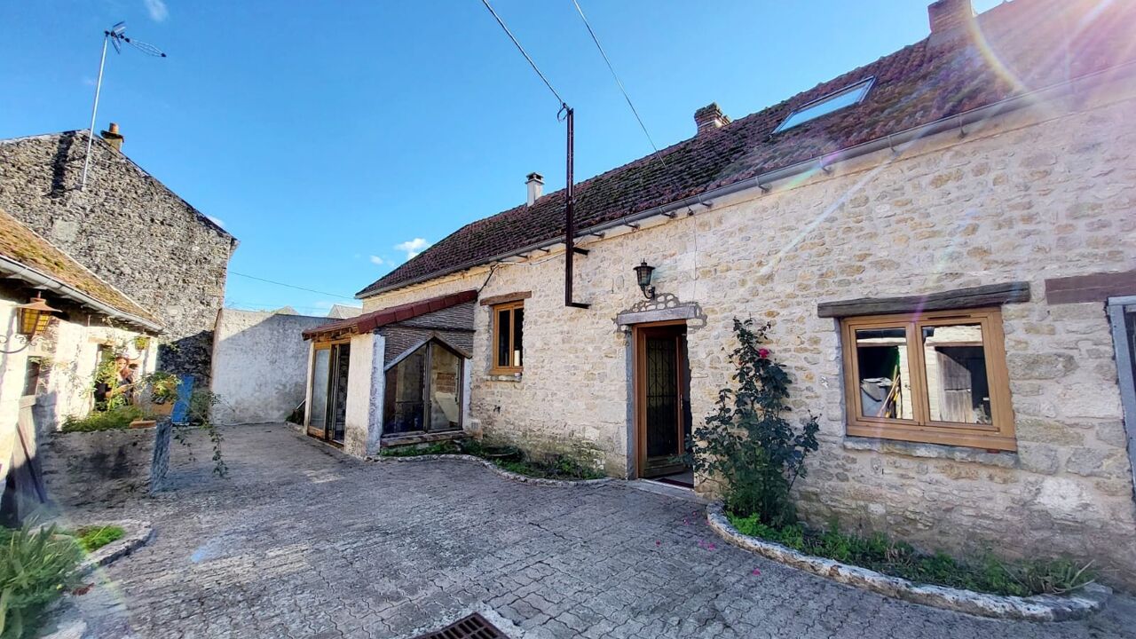 maison 6 pièces 148 m2 à vendre à Sermaises (45300)