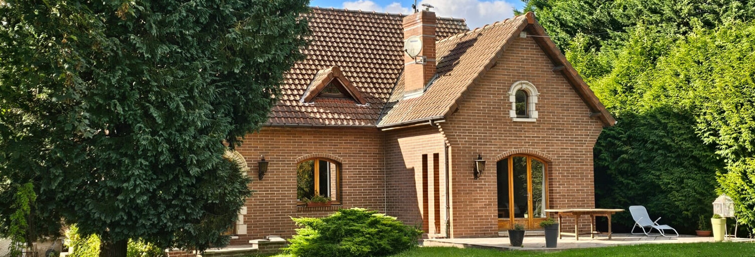 Maison 8 Pièces 140 m² à vendre à Courcelles-lès-Lens (62970)