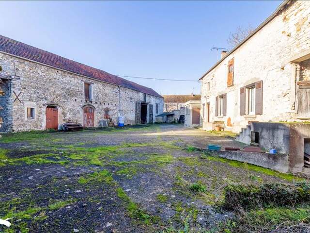 Corps de Ferme de 10 pièces principales — photo du bien