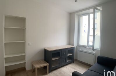 location appartement 1 000 € CC /mois à proximité de Sceaux (92330)