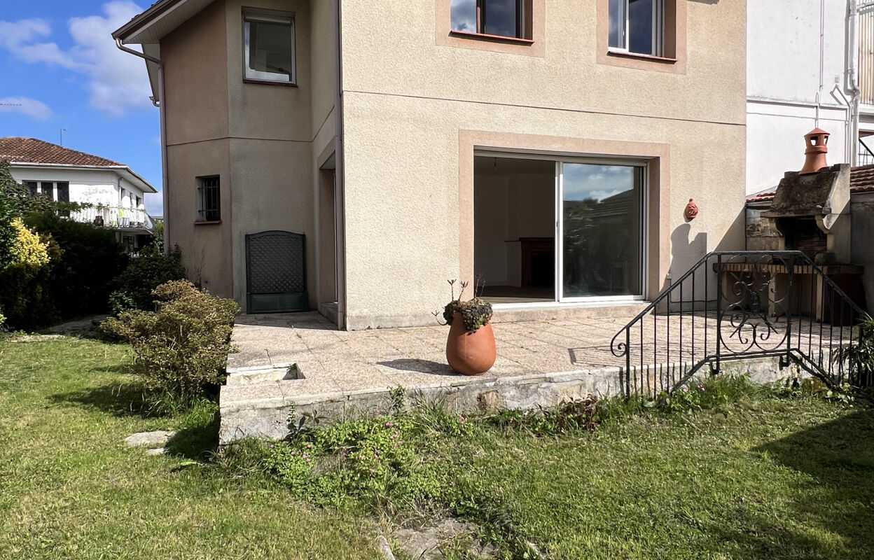 maison 6 pièces 130 m2 à vendre à Tarbes (65000)