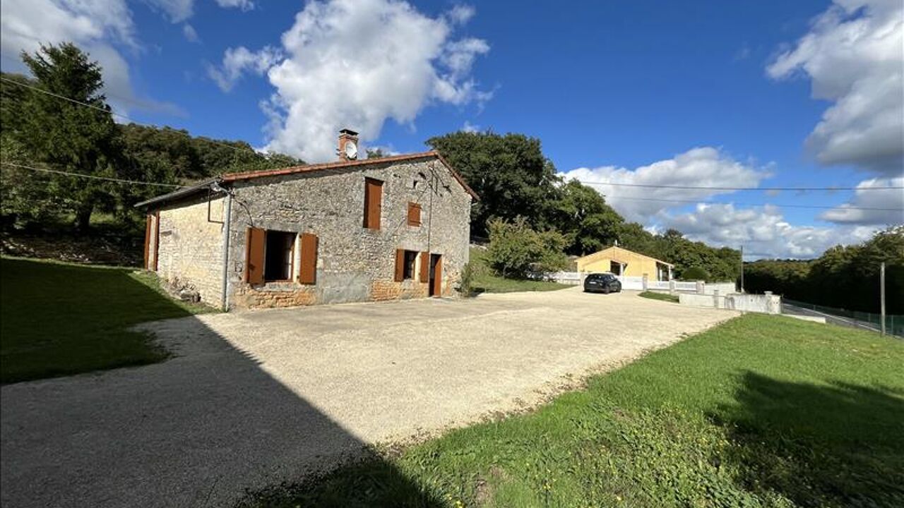 maison 2 pièces 56 m2 à vendre à Taizé-Aizie (16700)