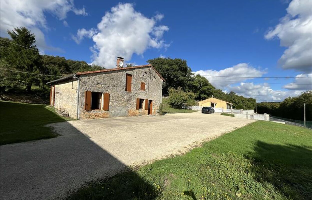 maison 2 pièces 56 m2 à vendre à Taizé-Aizie (16700)